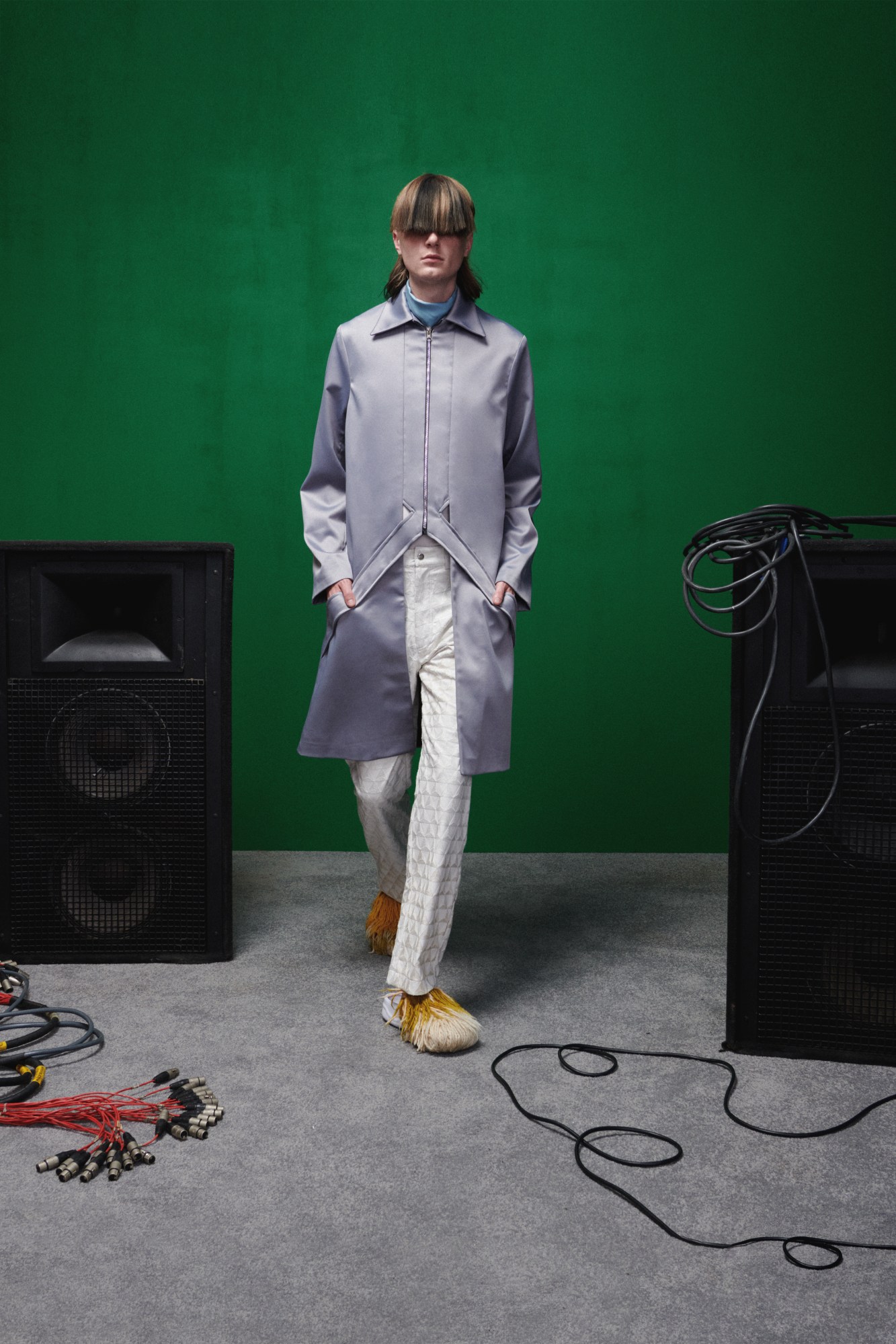 A model wearing a full look from AV Vattev's SS22 collection