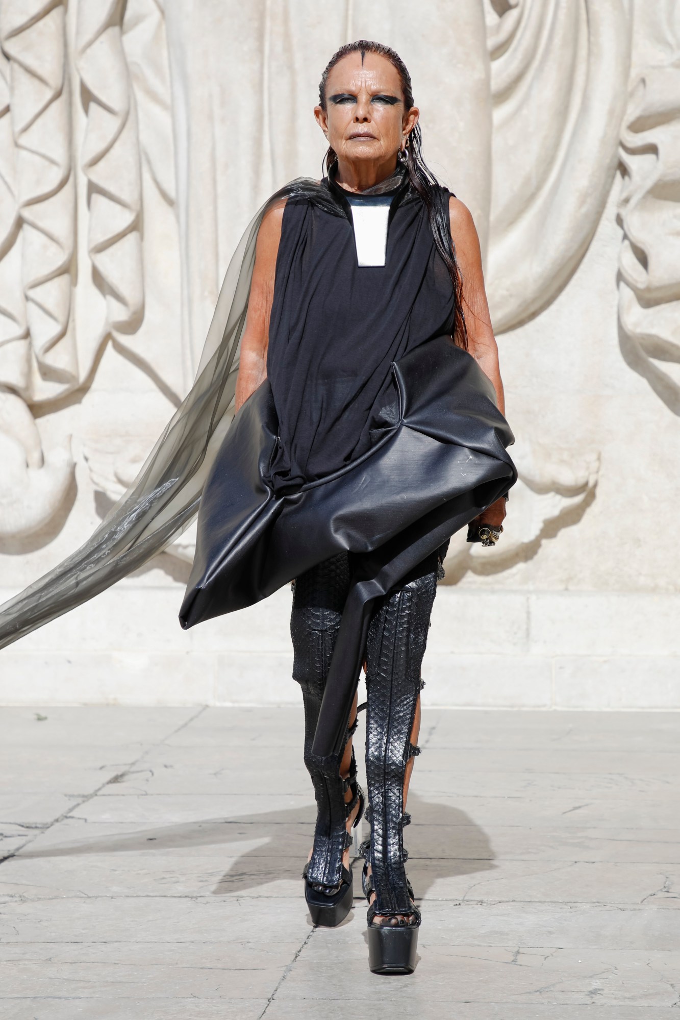 Rick-Owens-RTW-SS22-LOOK 1.jpg