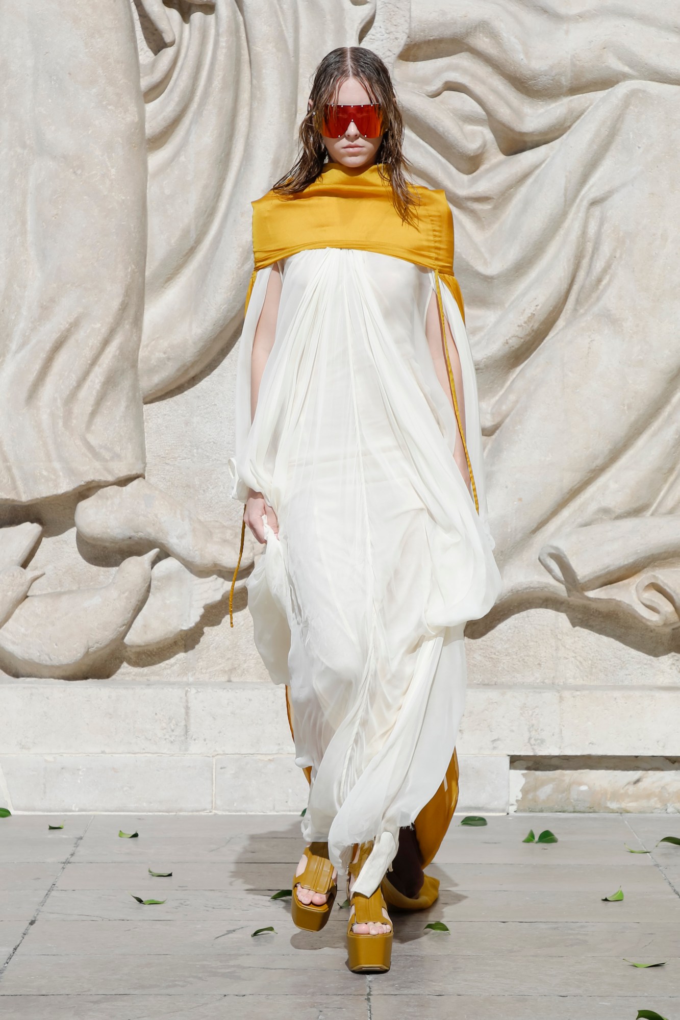 Rick-Owens-RTW-SS22-LOOK 35.jpg