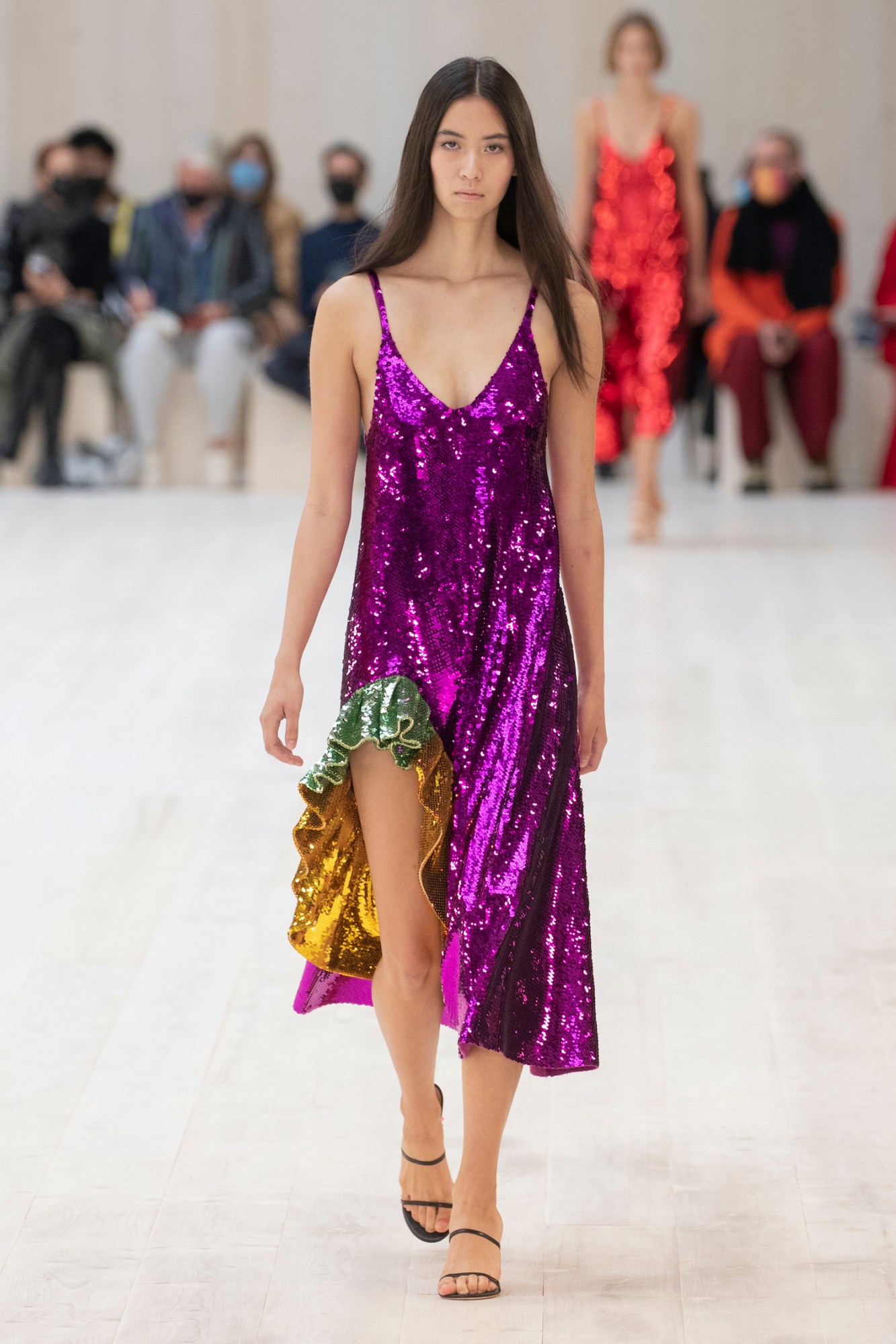 LOEWE Women_s Spring Summer 2022 Look 41.jpg