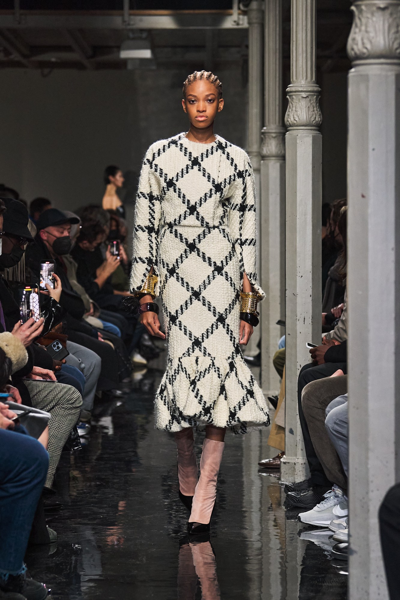 Alaia SF22 look_33.jpg