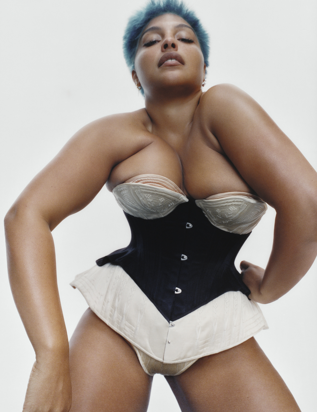 Paloma Elsesser in i-D 367 The Out Of Body Issue