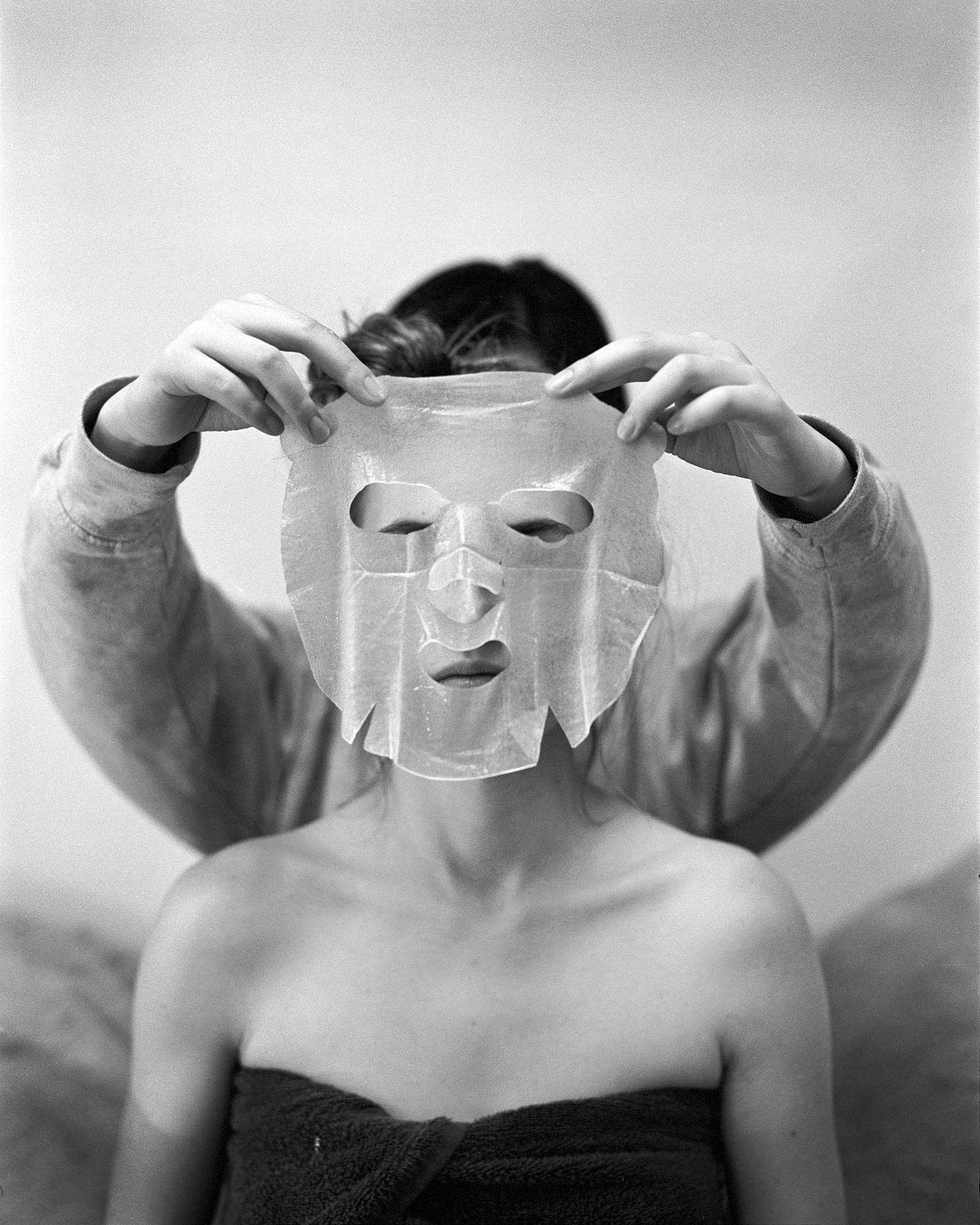 Iris Wu, untitled (mask), Williamsburg, VA, 2019.jpg