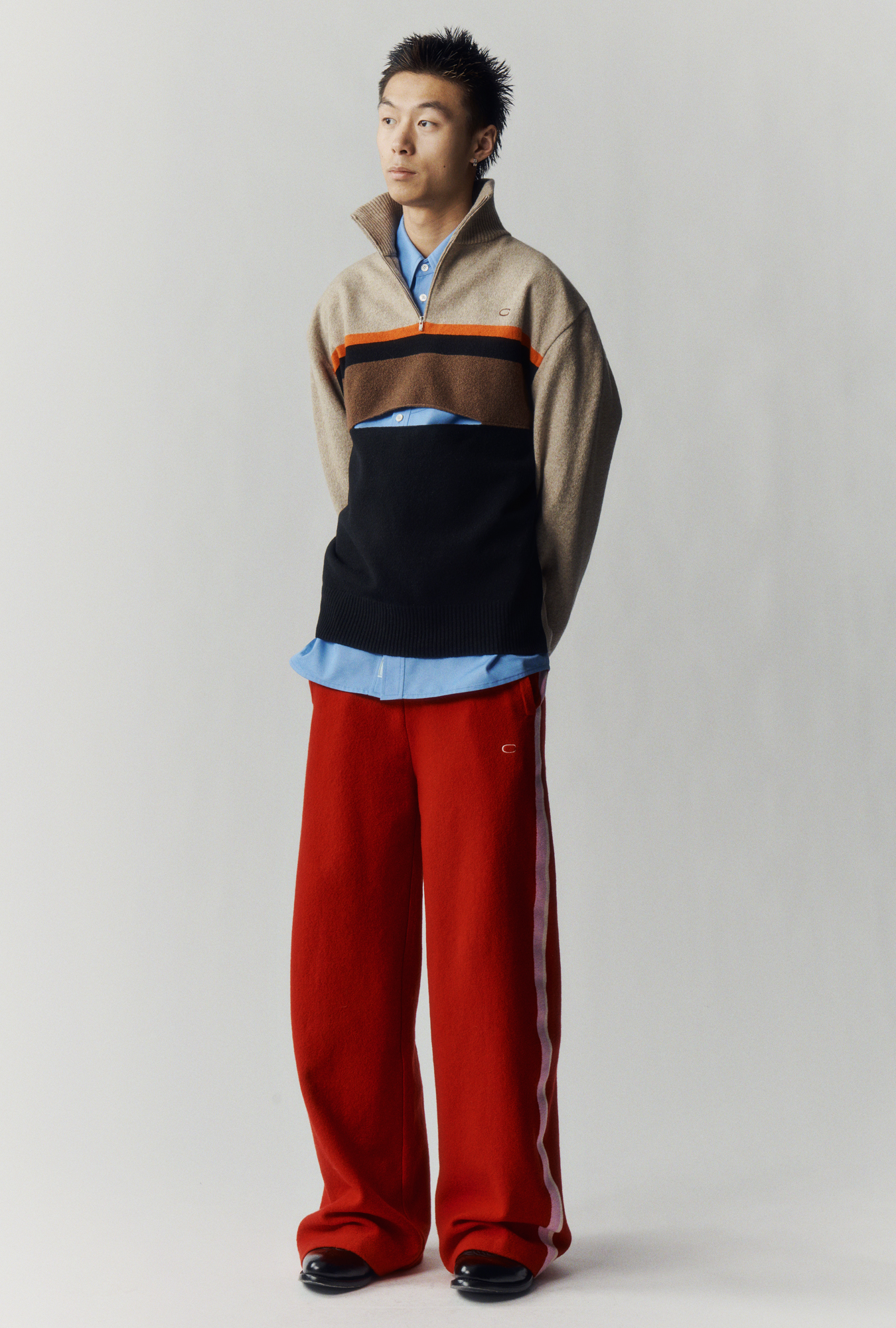 Commission AW22 lookbook