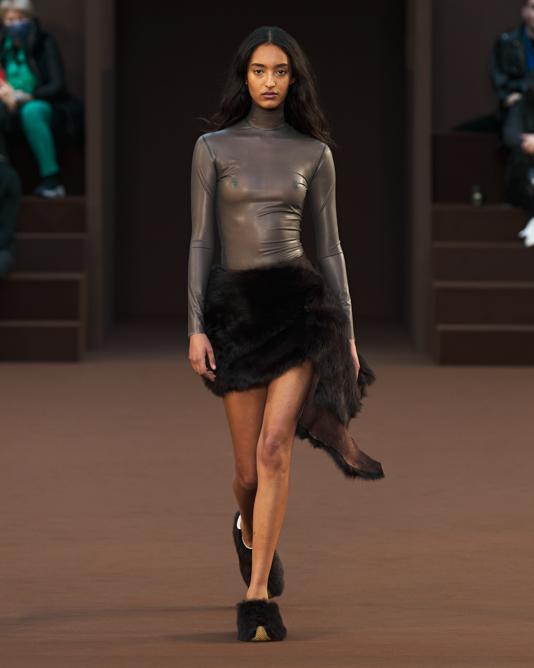 Loewe FW22 23.jpg