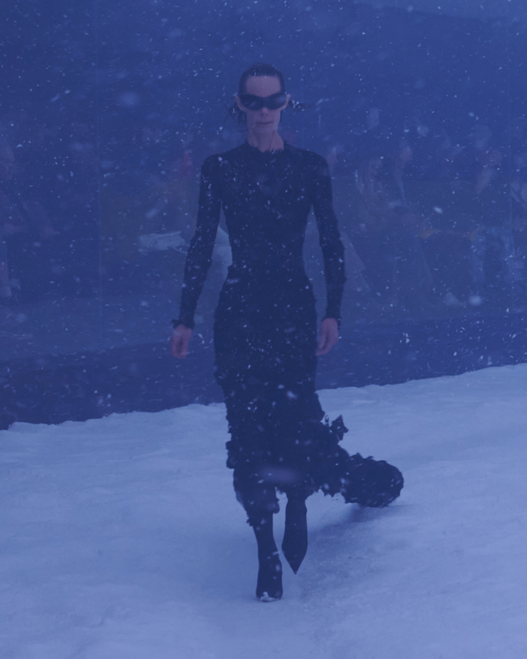 BALENCIAGA WINTER 22 LOOK 67_EUGENIE.jpg