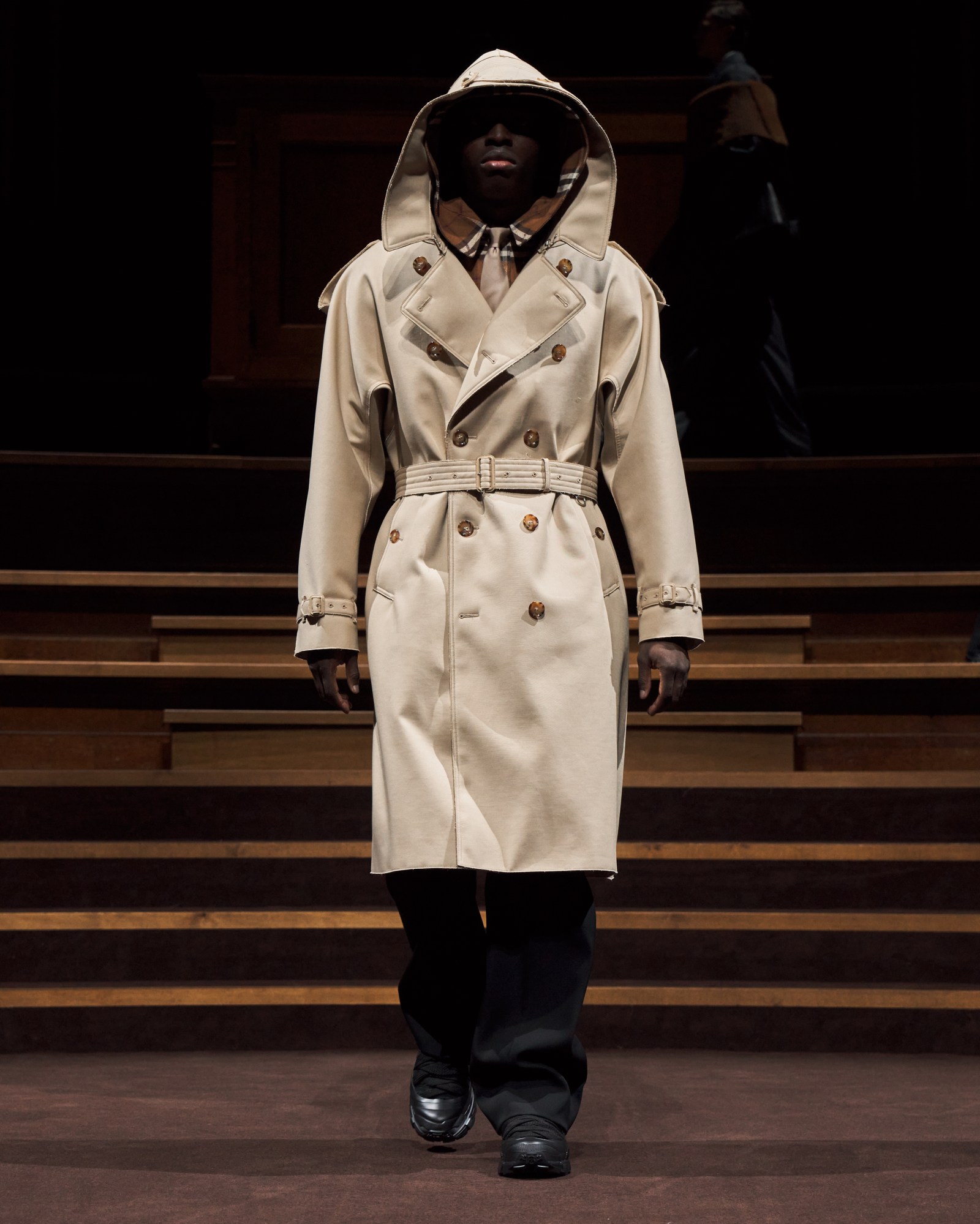 Burberry Autumn_Winter 2022 Menswear Collection - Look 33.jpg