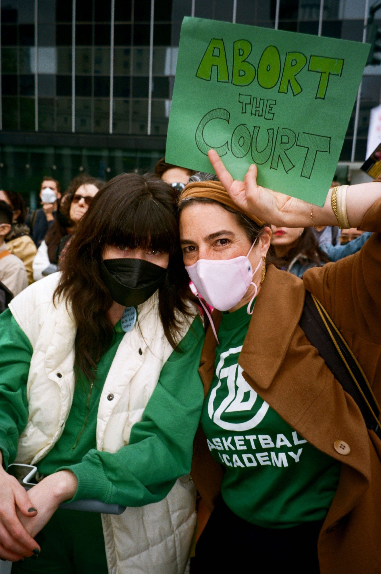 a mom and her daughter at the abortion rights protest in new york city