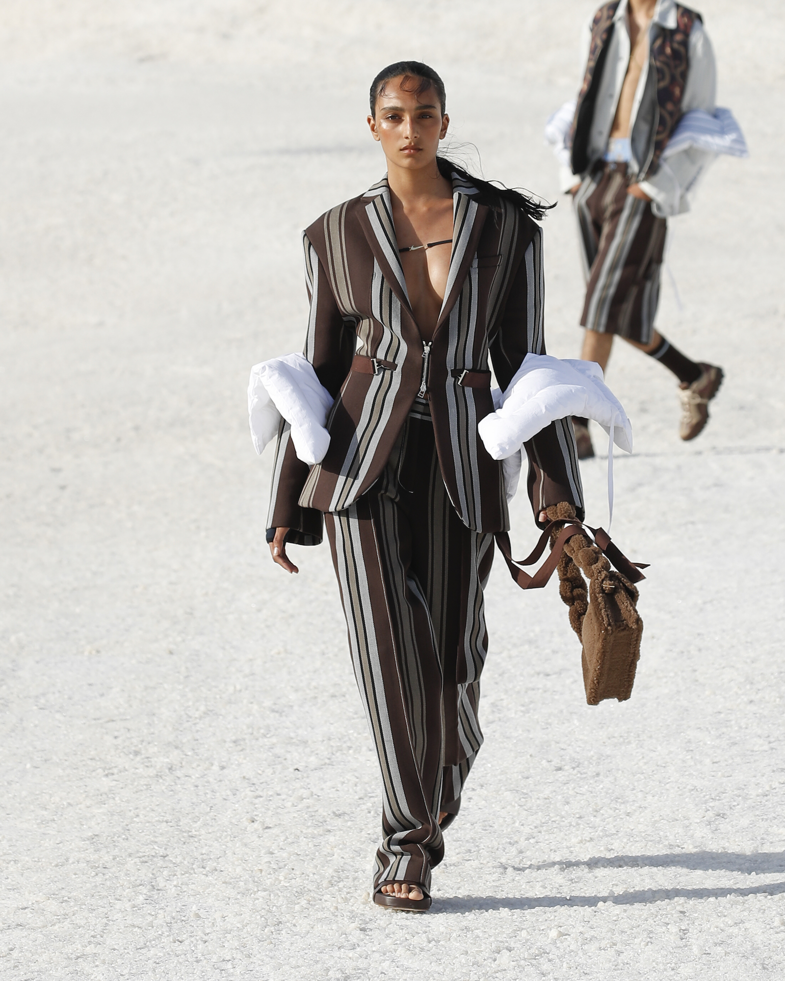 model walking for Jacquemus SS23 show