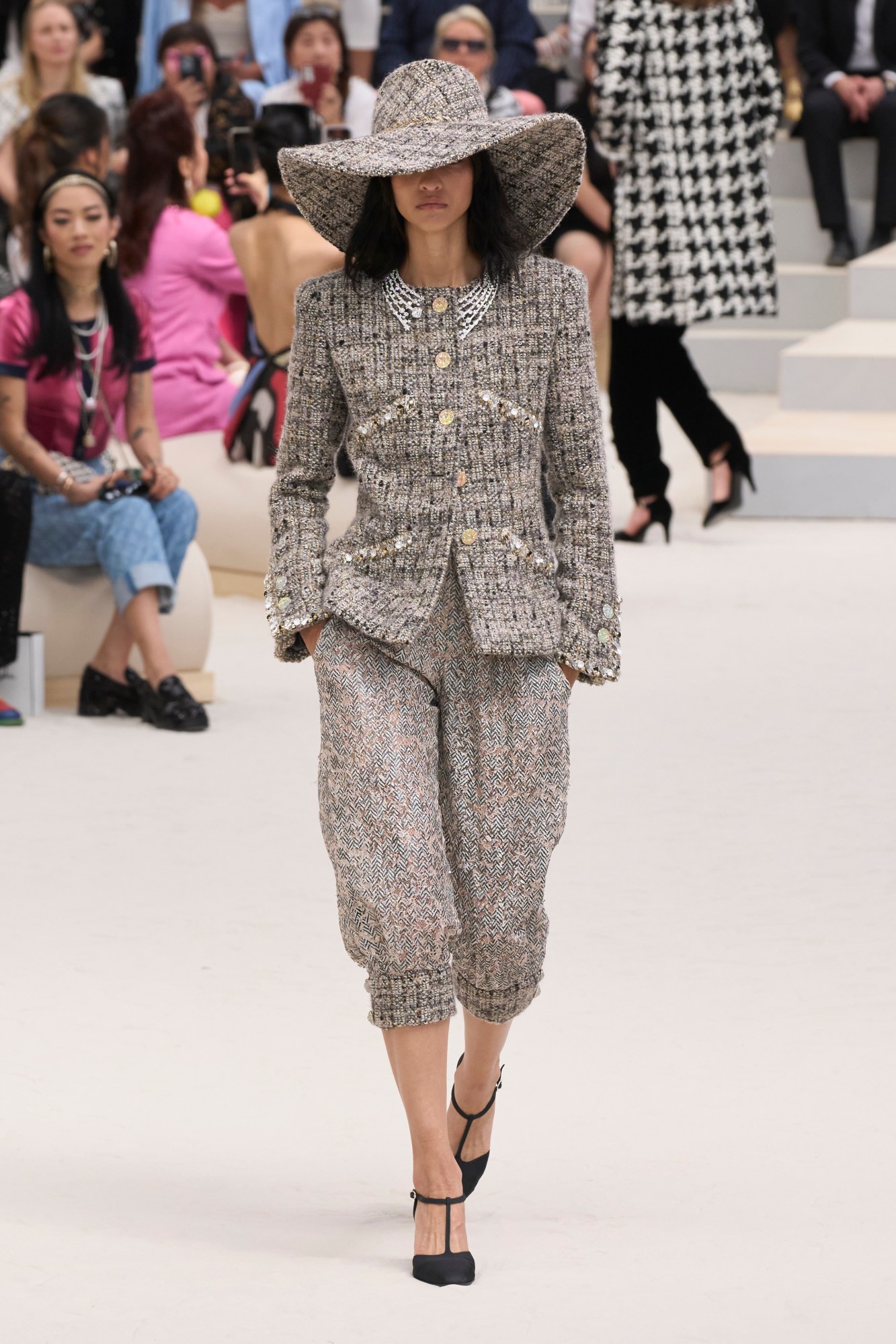 Model walking for Chanel Haute Couture FW22 show