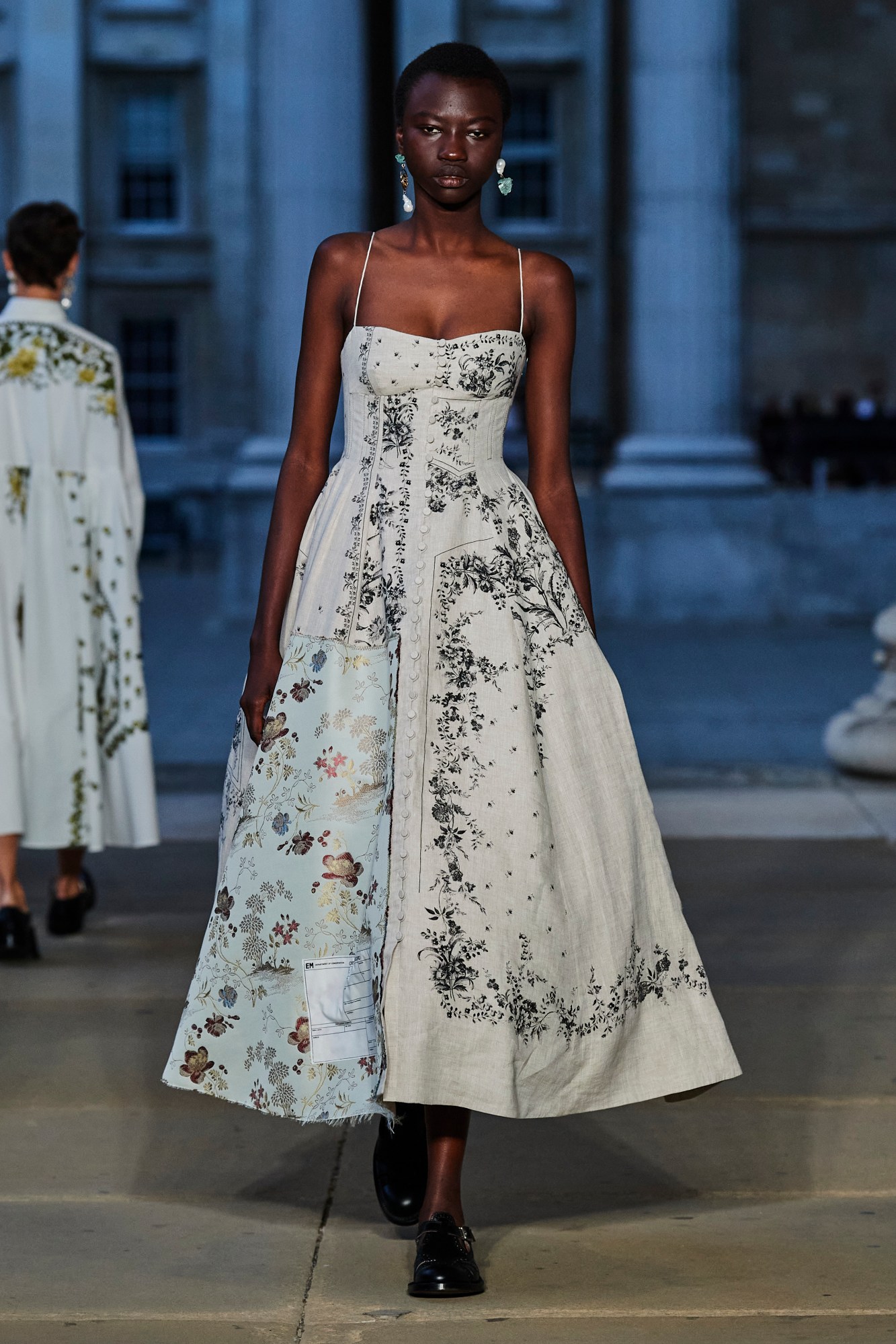 Erdem S23 010.jpg