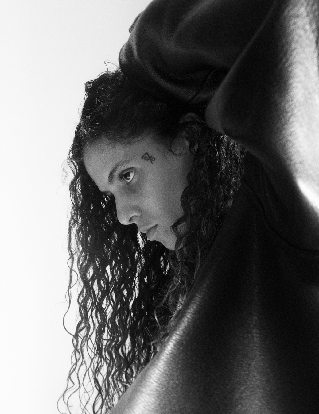 070 Shake photographed by James Brodribb in i-D’s The Royalty Issue, no. 370, Winter 2022