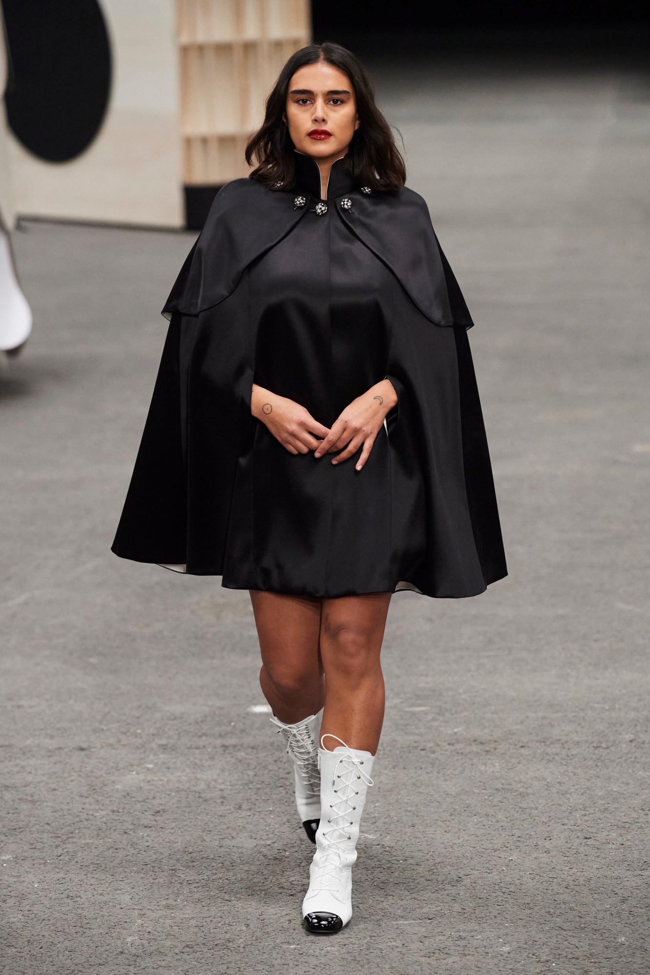 Model walking the Chanel show at Haute Couture Week SS23