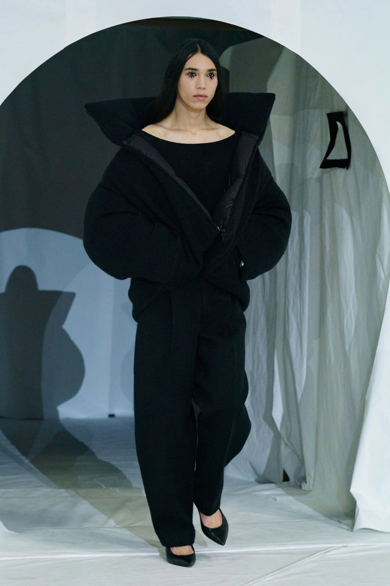 Model walking for Marni AW23 in Tokyo