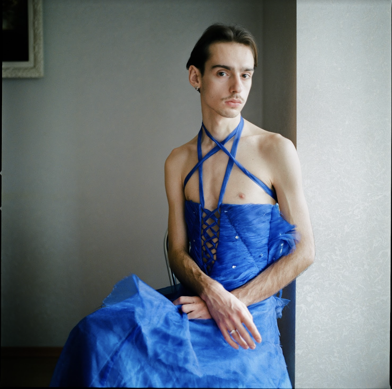 a person in a blue dress