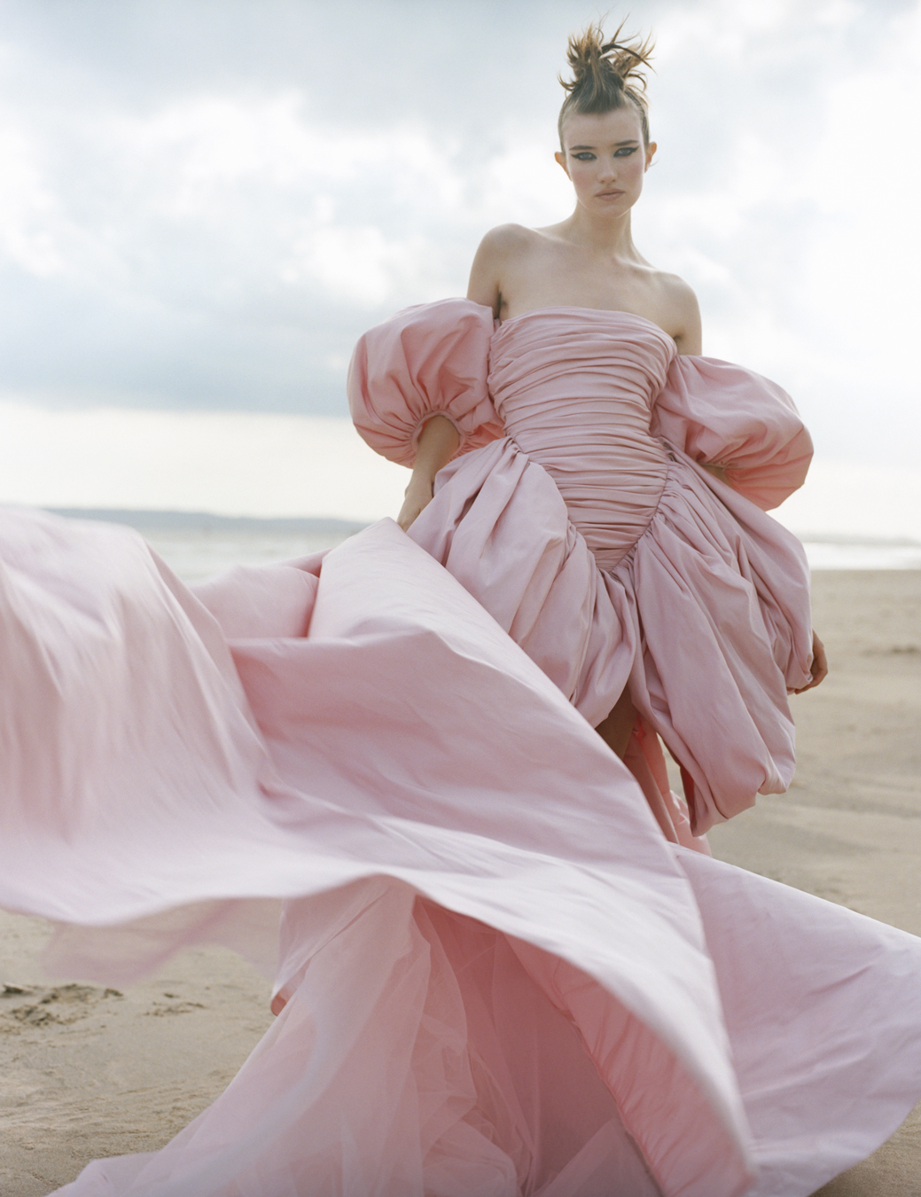 Grace Hartzel photographed by Oliver Hadlee Pearch on Camber Sands.