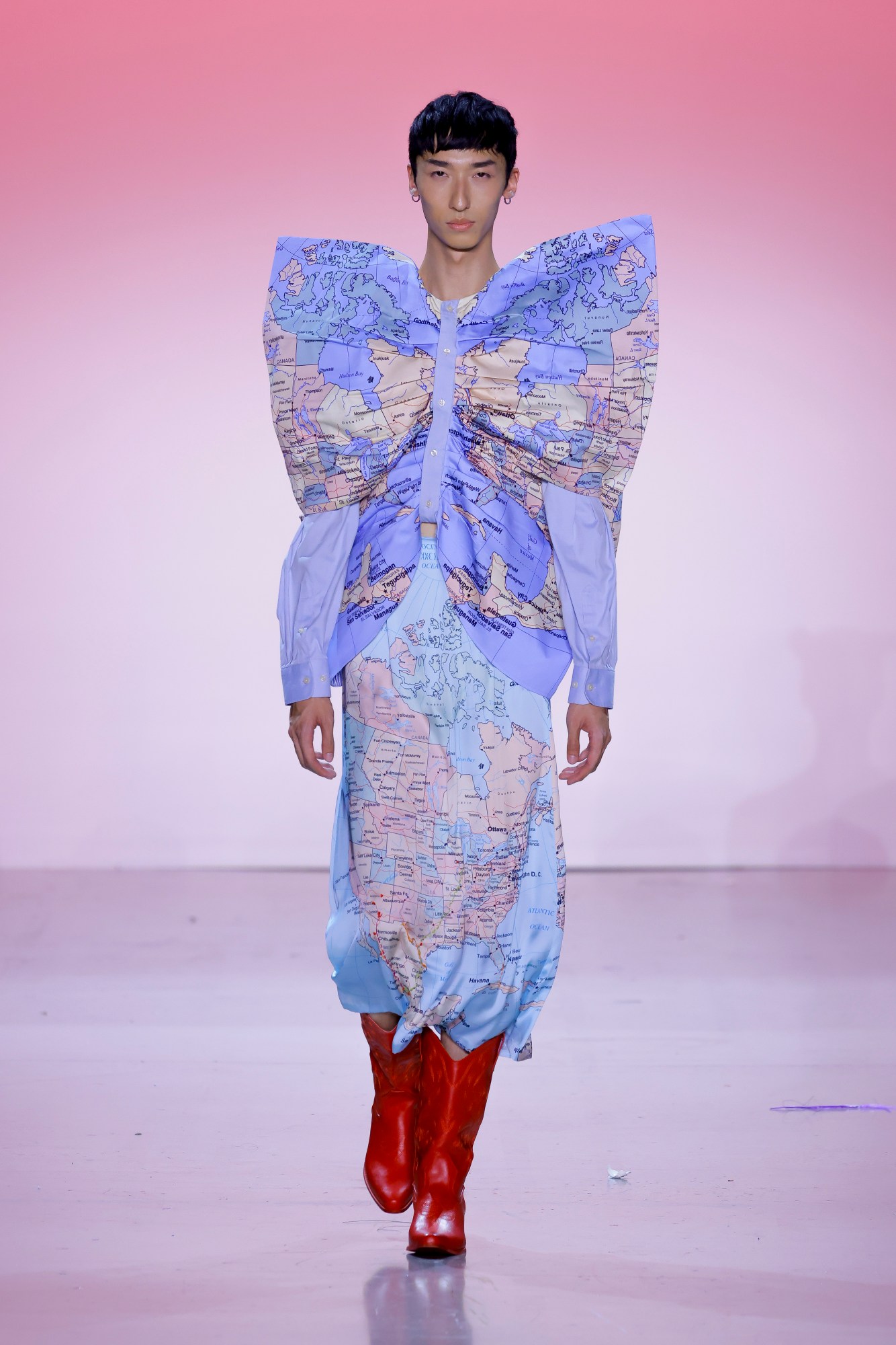 a model wearing valeria watson's fit mfa graduate collection