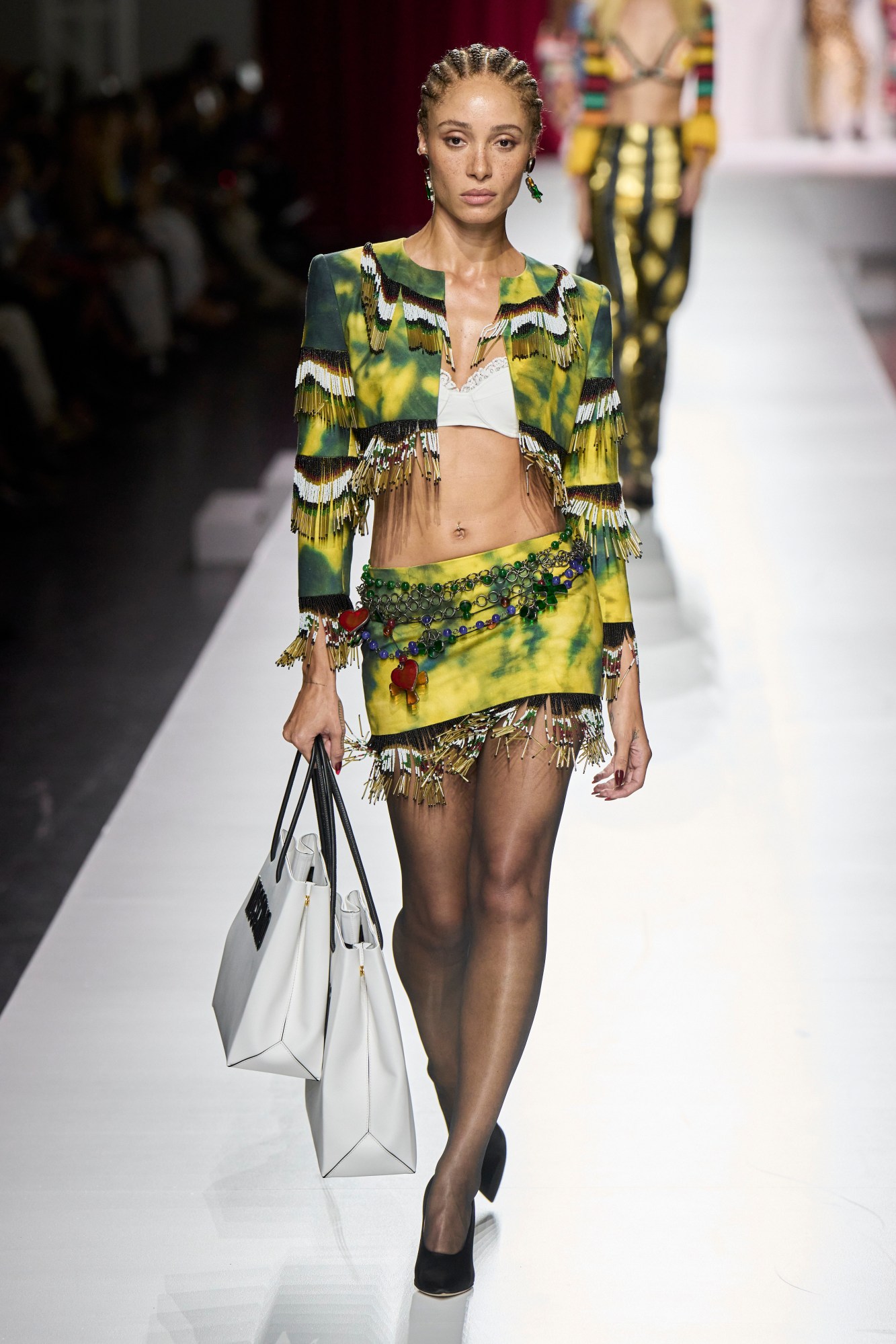 Moschino S24 017.jpg