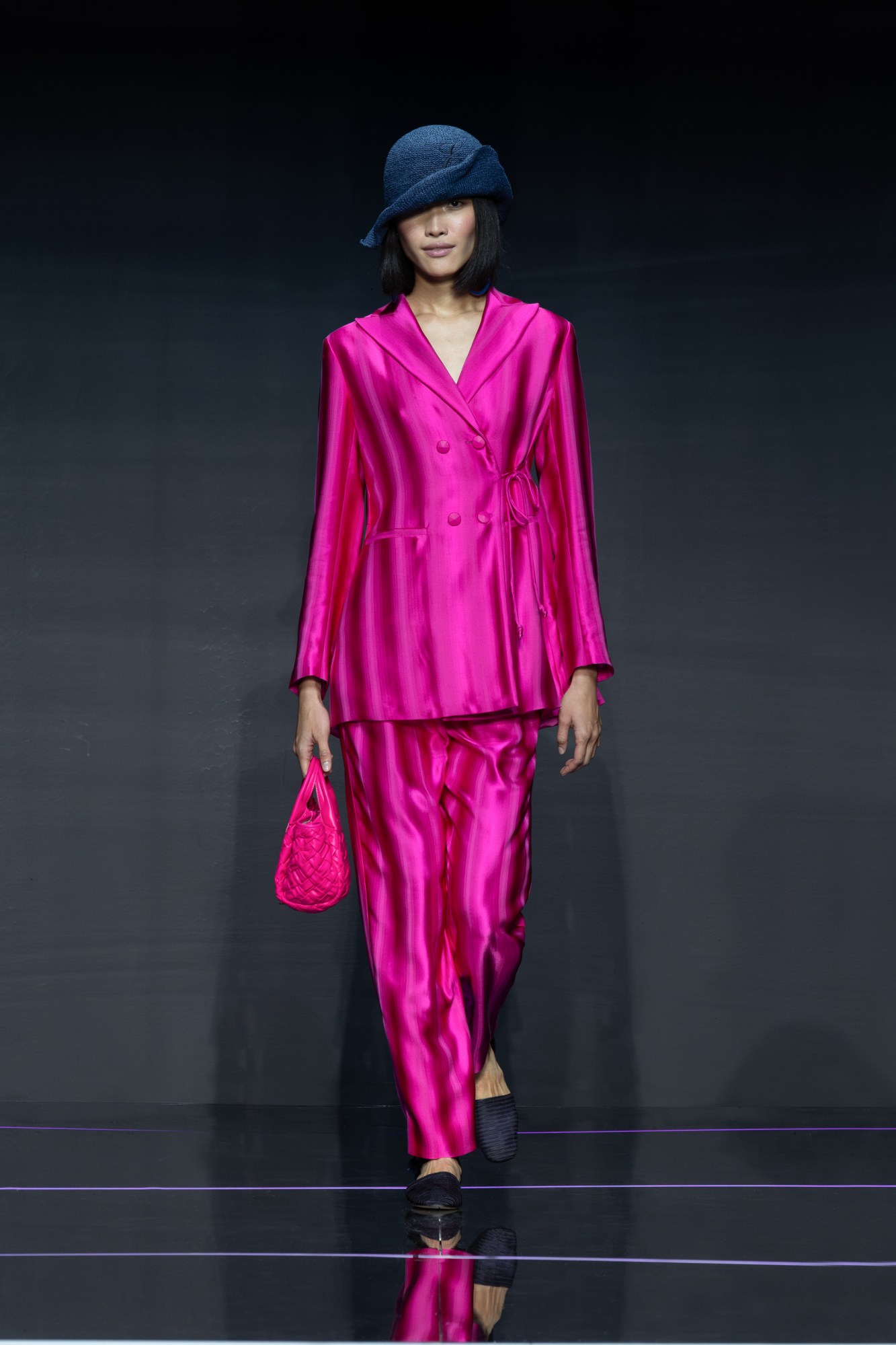 EMPORIO ARMANI WOMENSWEAR SHOW SS2024.jpg