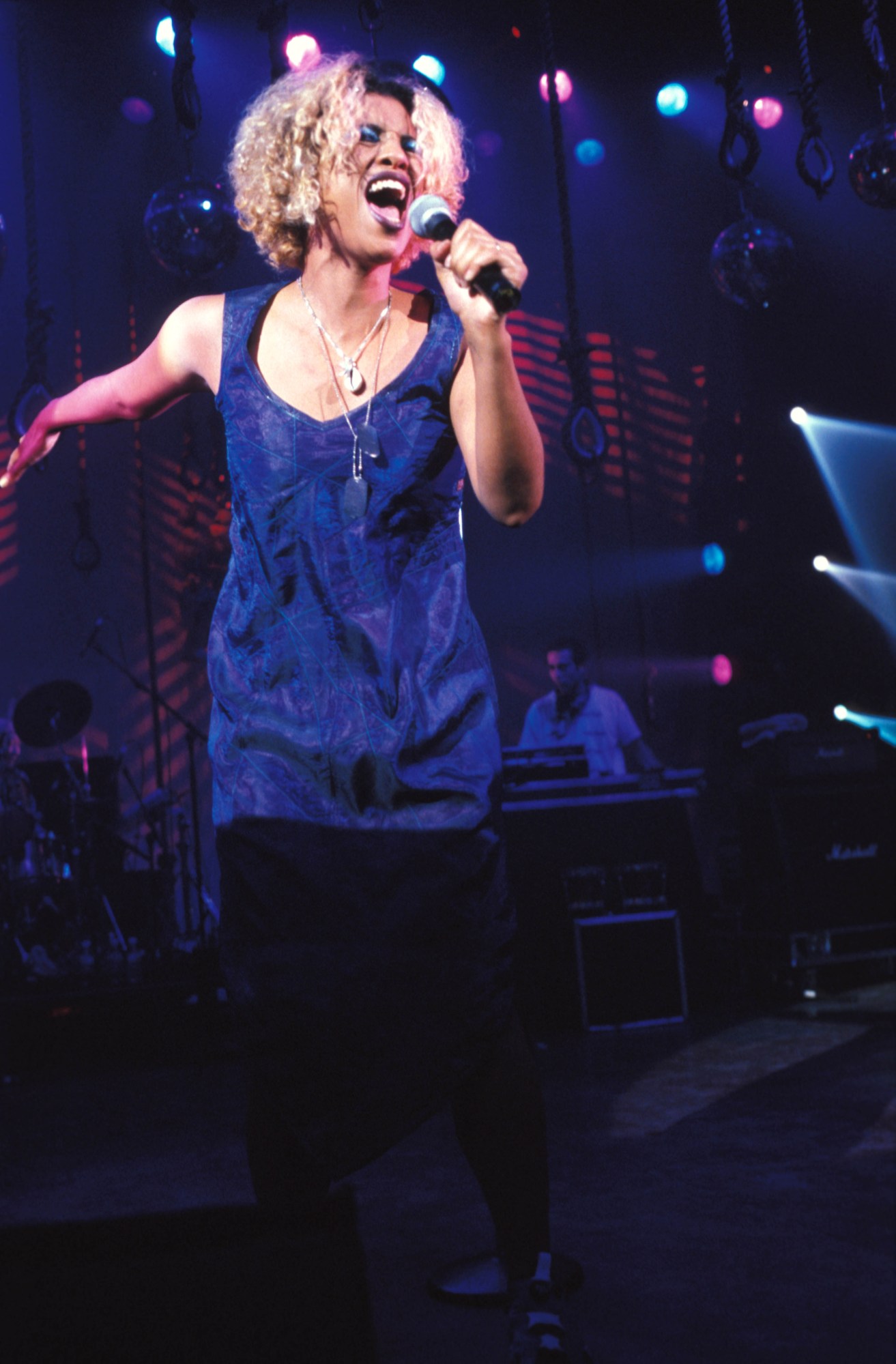 Neneh Cherry performing at Shepherd’s Bush Empire, 1996