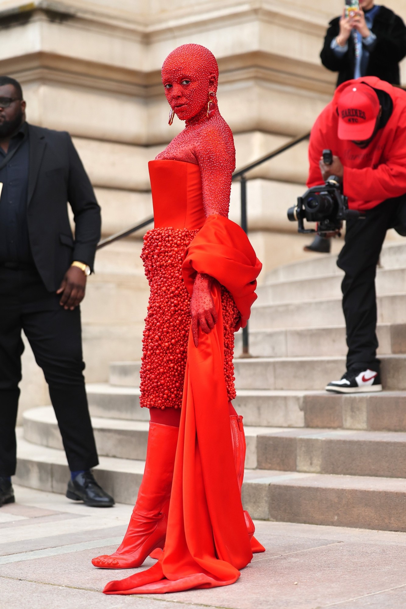 doja cat in Schiaparelli SS23 Haute Couture