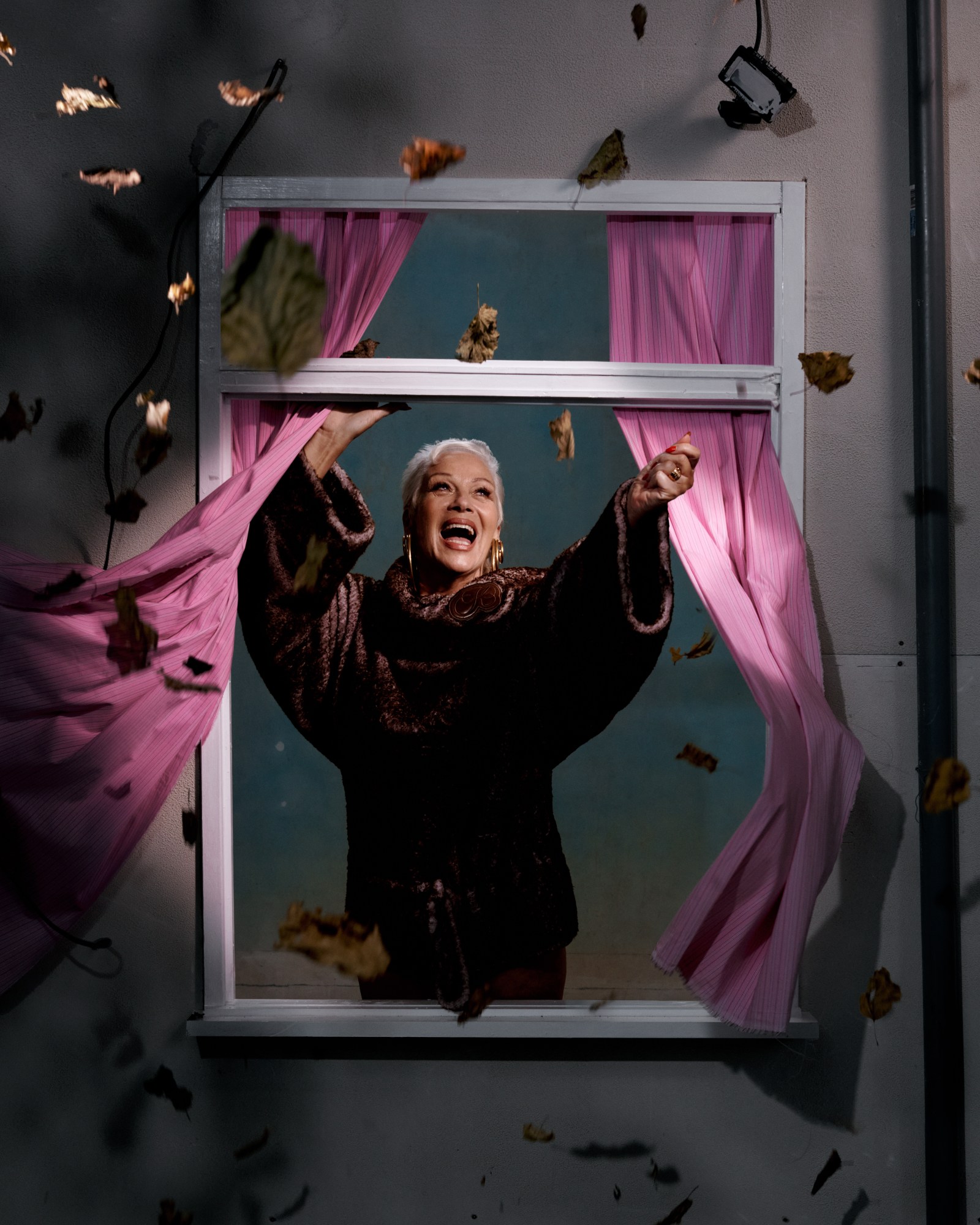 denise welch wearing knwls in her i-D shoot by charlotte rutherford